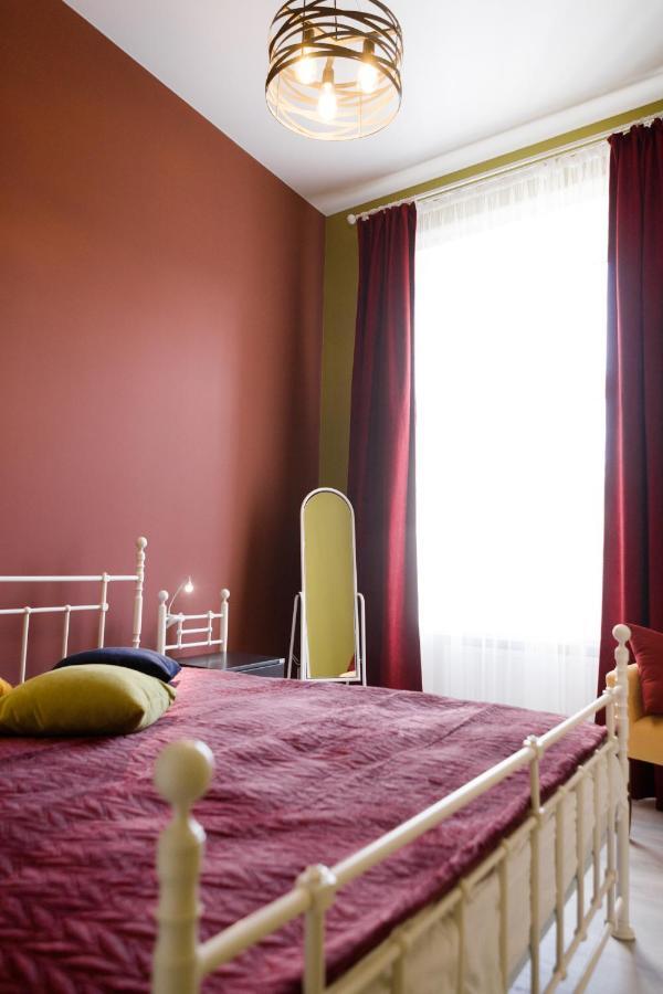 Lviv Opera Heaven Apartment Exterior photo